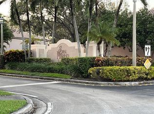 9702 NW 23rd Ct #9702, Pembroke Pines, FL 33024