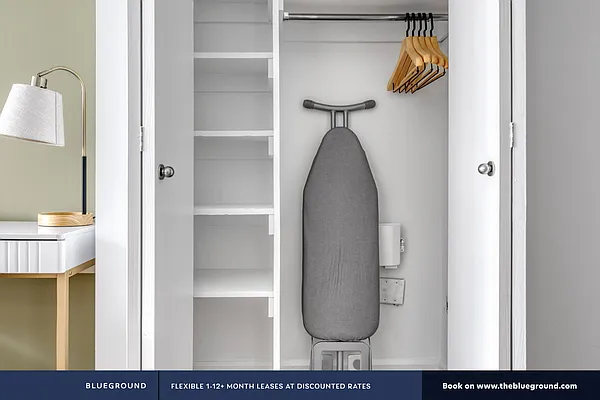 Rented by The Blueground | media 169