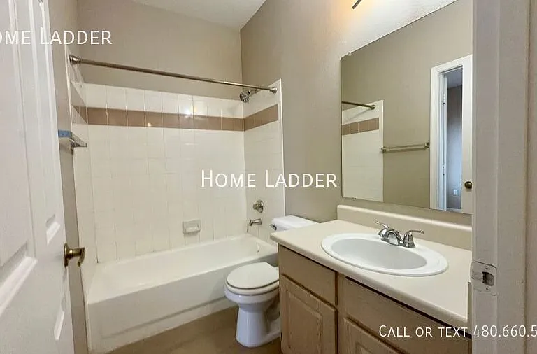 600 W Grove Pkwy #2207 — Photo 16