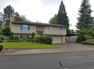 402 SE 40th St, Troutdale, OR