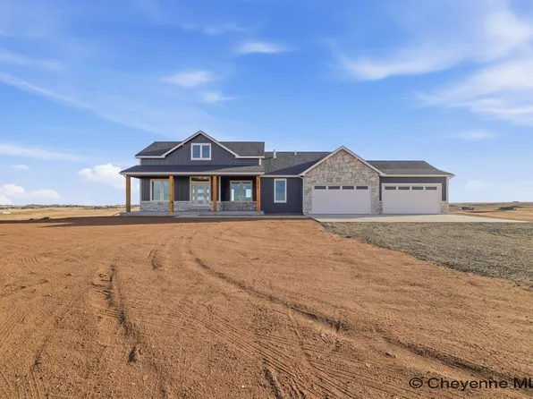 2919 Three Dots Trl, Cheyenne, WY 82009