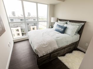 2 Venaway-Emery Crossing, Toronto, ON M9M 0G5
