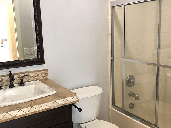 3rd image of 27226 Wedgewood Way