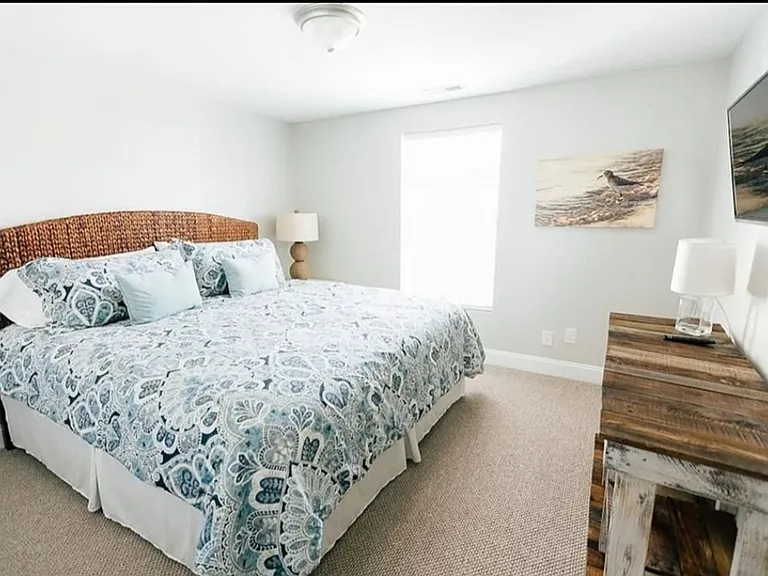 3212 Arctic Ave — Photo 7