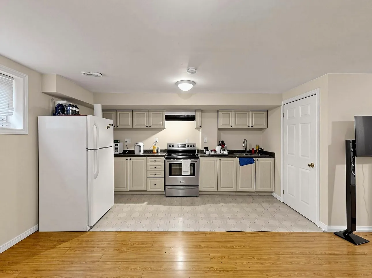 1 bed, $750 — Photo 3