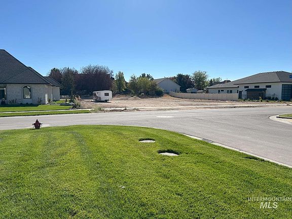 2nd image of 3729 E Vadonia Ln