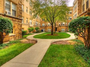 533 W Wellington Ave APT 25, Chicago, IL 60657