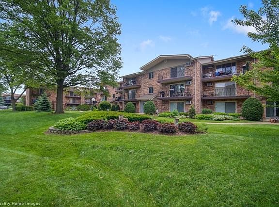 2nd image of 5334 Waterbury Ct APT 2205
