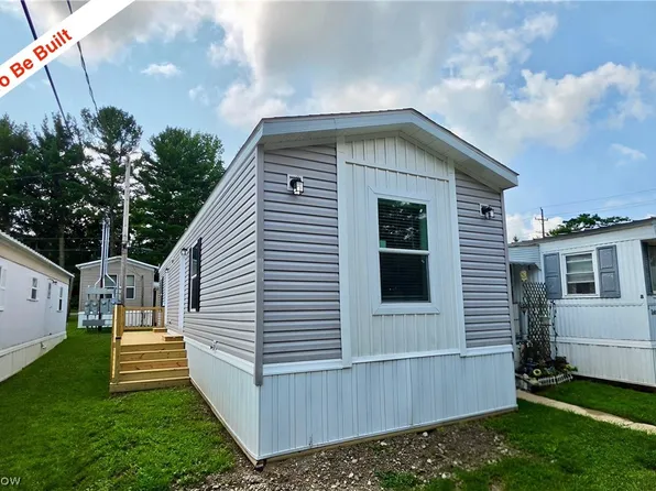9735 Chillicothe Rd #49, Willoughby, OH 44094