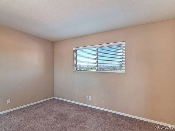 3rd image of 1130 N Broadway N #F