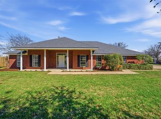 693 McLaughlin Rd, Woodway, TX 76712