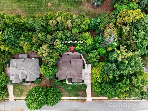 4th image of 3941 Grovesner St