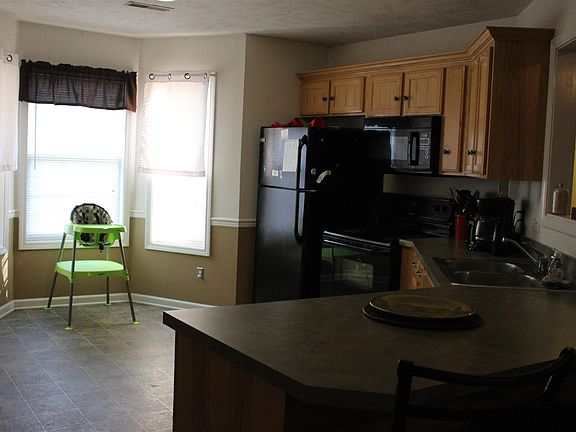 4th image of 8008 Lomond Dr