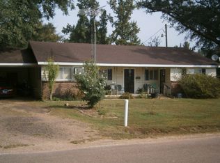 412 Cotton Rd, Taylor, MS 38673