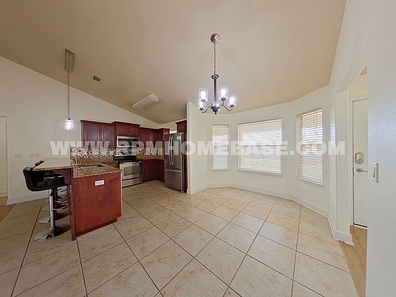 3rd image of 416 Triton St