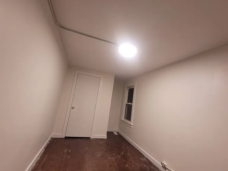 1803 Hervey Ave — Photo 15