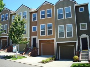 2956 NW Kennedy Ct, Portland, OR 97229