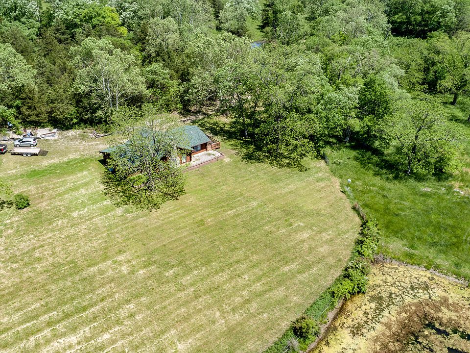 2nd image of 3126 N Teal Bottom Rd
