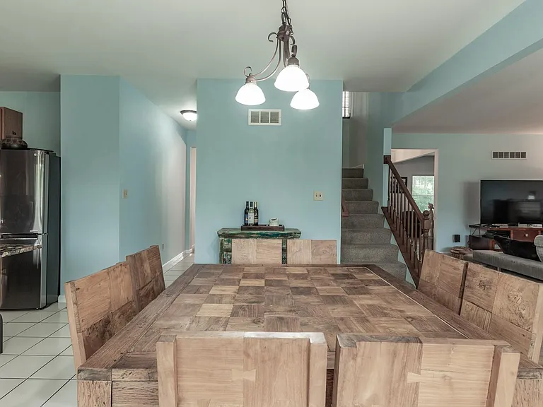 1508 Legacy Cir — Photo 17