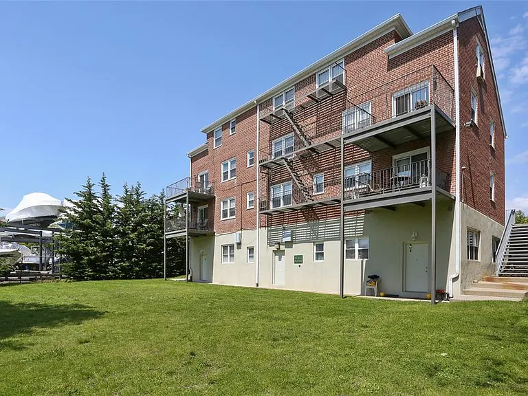 504 Pelham Rd #C3 — Photo 11