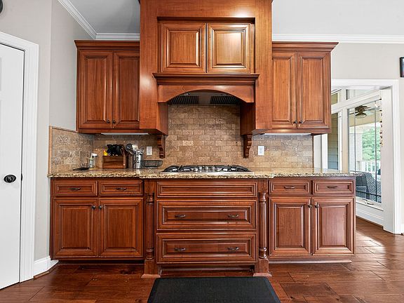 2nd image of 9027 Cimarron Ct