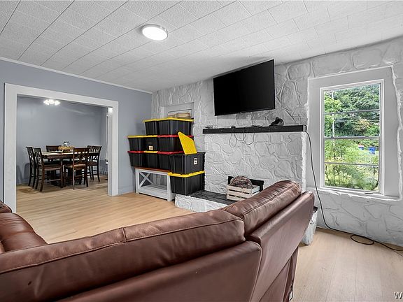 2nd image of 102 Warrior Ave