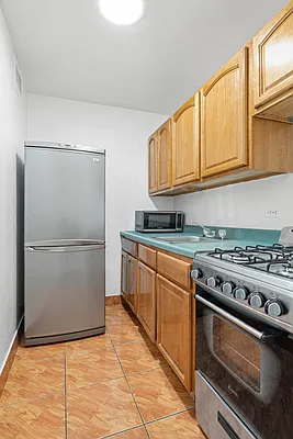 Sold by Douglas Elliman | media 13