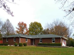 906 N Main St, Liberty, IL 62347