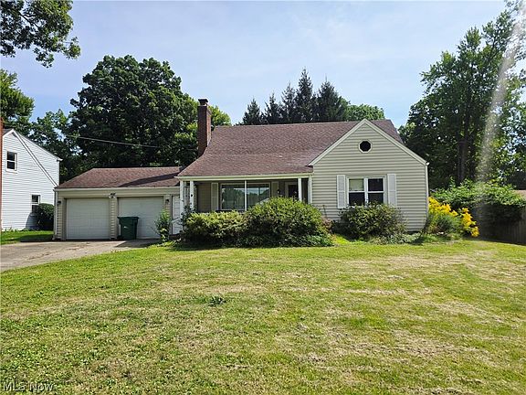 2nd image of 4047 Arden Blvd
