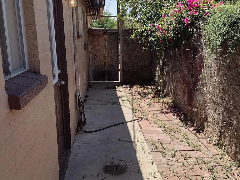 509 E Vogel Ave #3 — Photo 13