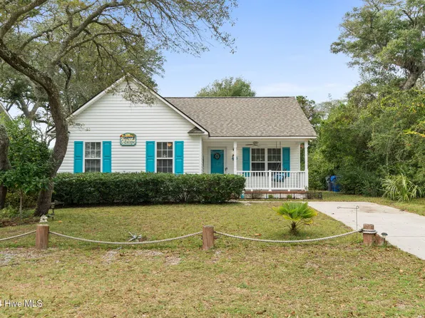 103 SE 56th Street, Oak Island, NC 28465