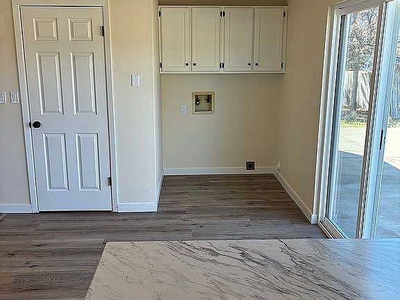 3rd image of 829 20th Ave E