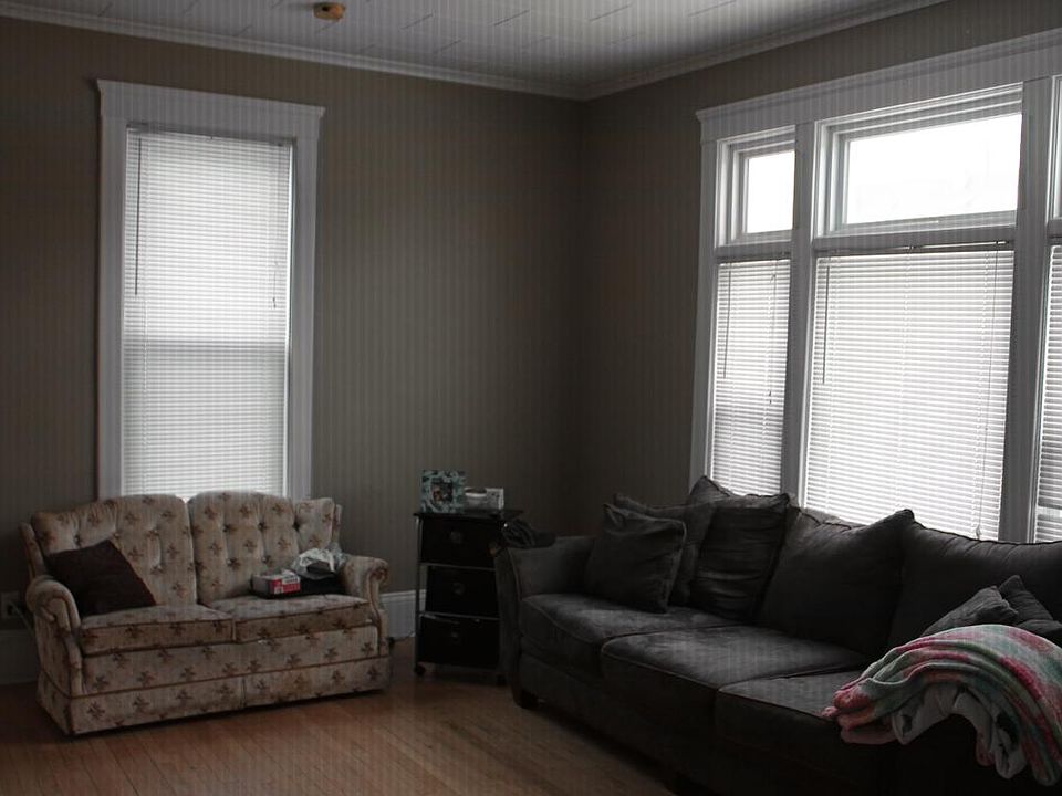 317 Summit Ave Apartment Rentals Eau Claire, WI Zillow