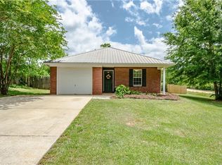 10691 Potter Tract Rd, Grand Bay, AL 36541