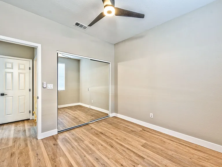 2317 Tilden Way — Photo 9