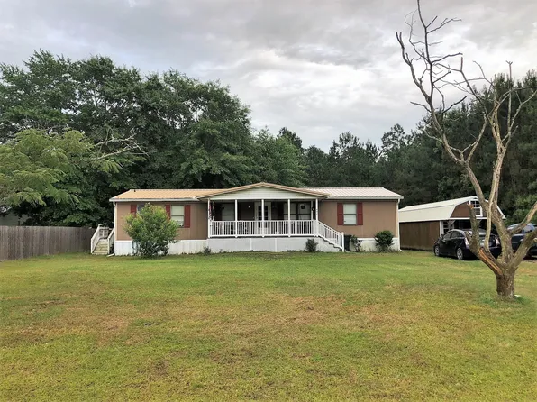 490 Pauline Dr, Bonneau, SC 29431