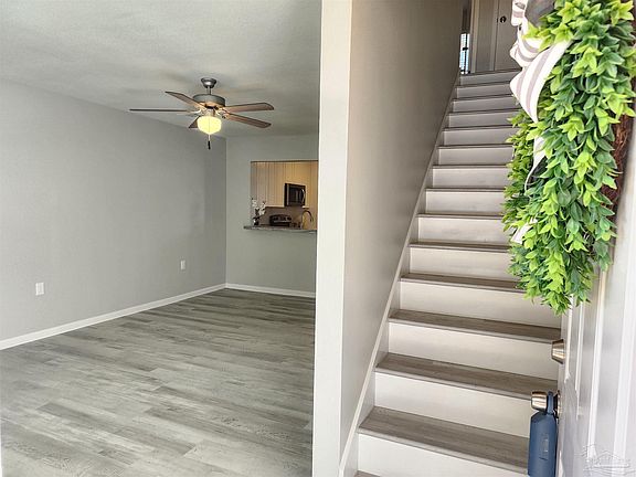 5th image of 618 Gap Creek Dr Unit 22