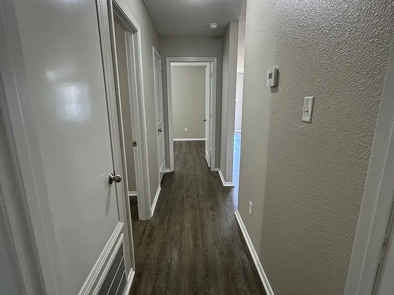 3812 Keeneland Dr — Photo 9