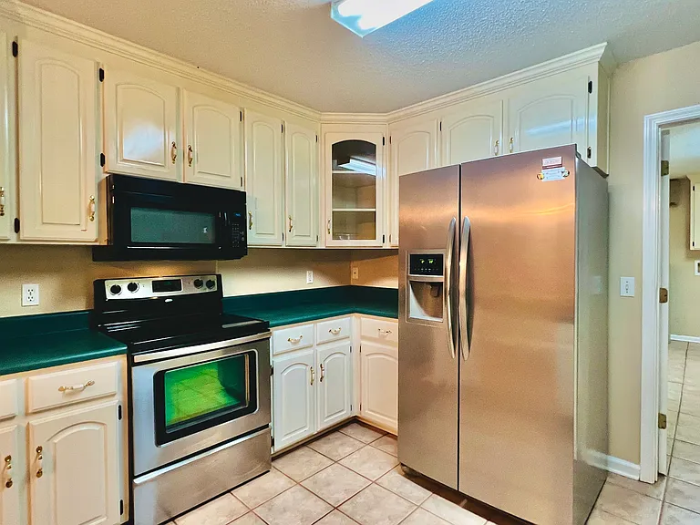 103 Darlington Cir — Photo 12