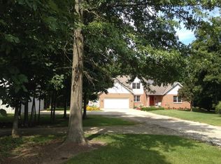 1615 Lawrence Rd, Delaware, OH 43015