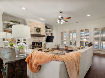 1651 Pepper Tree Ln, Midlothian, TX, 76065