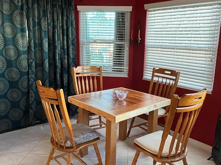 2 Windermere Pl — Photo 4