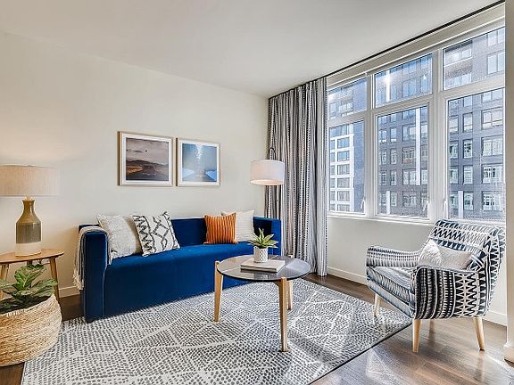 Sentral Union Station One Bedroom Designer-Furnished Apartment