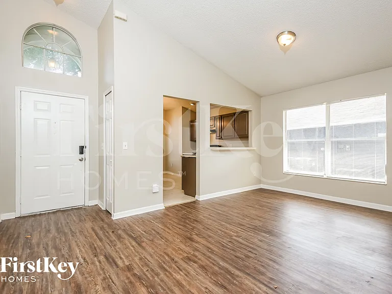7208 Conan Ln — Photo 5