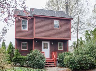 356 Forest Grove Ave, Wrentham, MA 02093