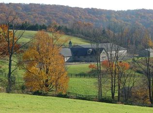 29 Trestle Tree Ln, Chester, NY 10918