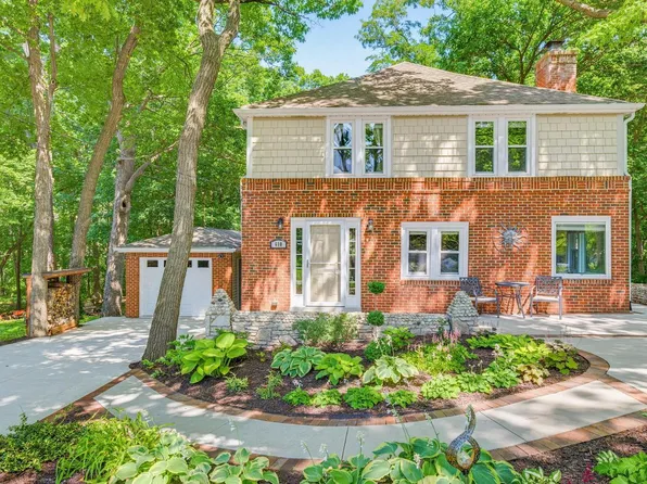 610 N 119th STREET, Wauwatosa, WI 53226
