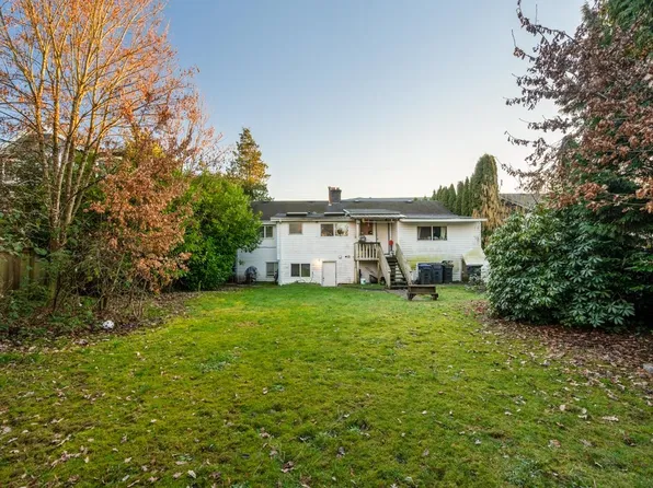 2155 Prairie Ave, Pt Coquitlam, BC V3B 1V6