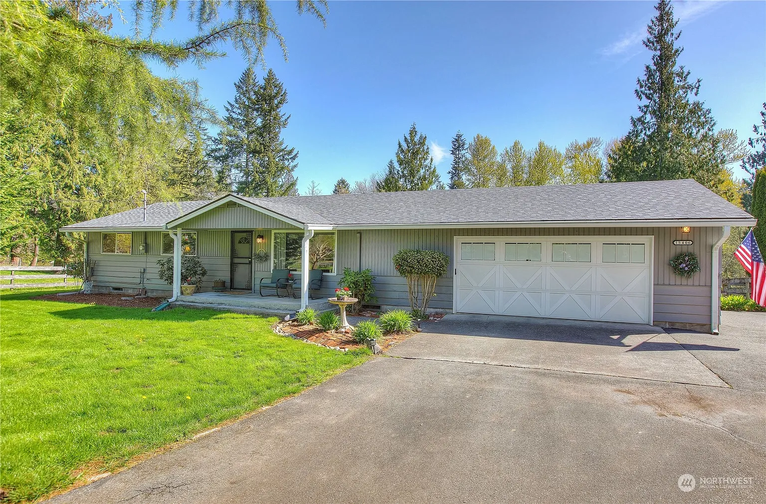 15406 SE Lake Moneysmith Road photo 1