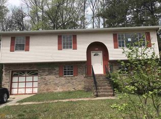 100 Rockfort Ct, Atlanta, GA 30349